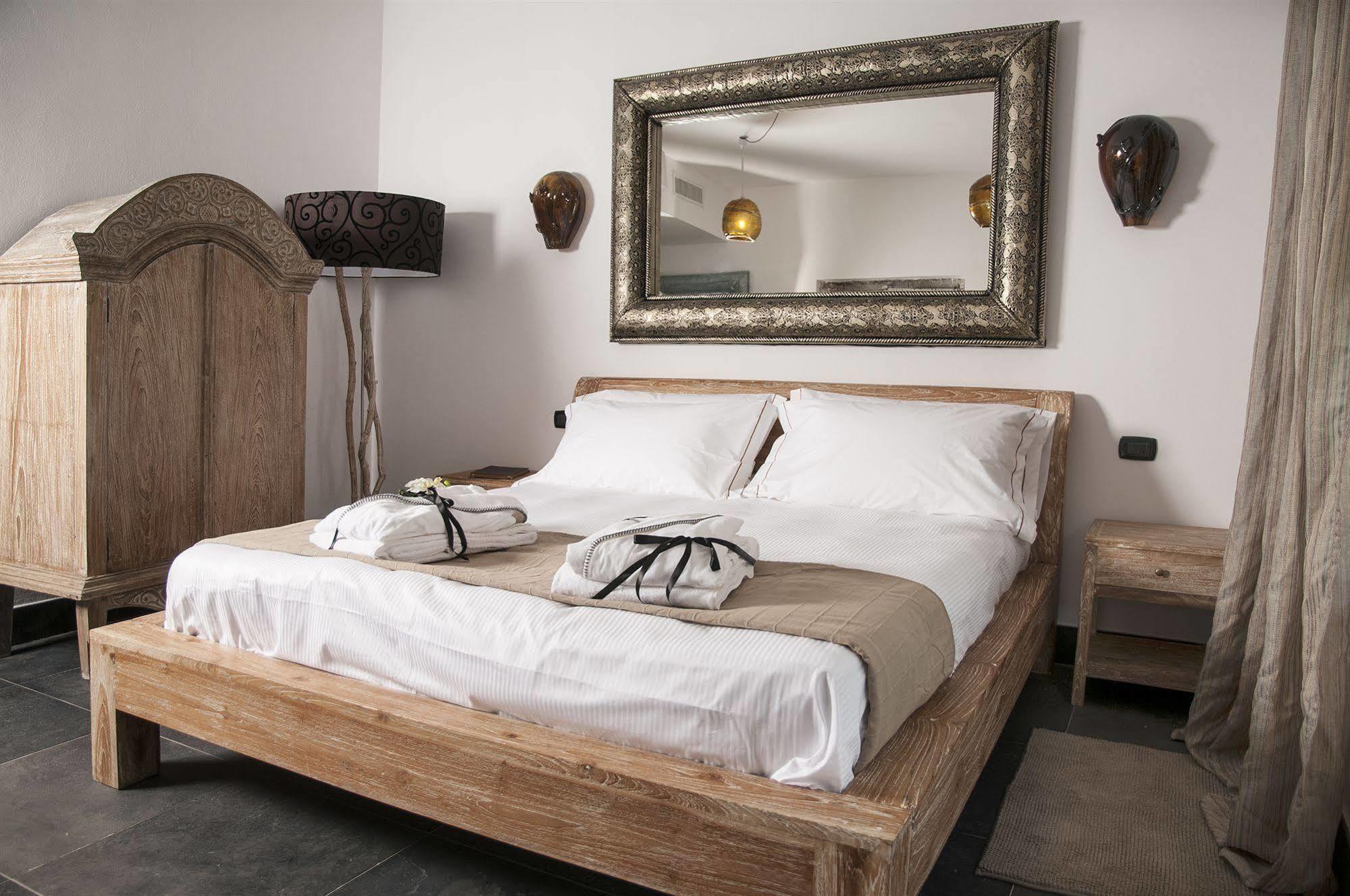 Seven Maze Charming House Bed and Breakfast Bari Eksteriør billede