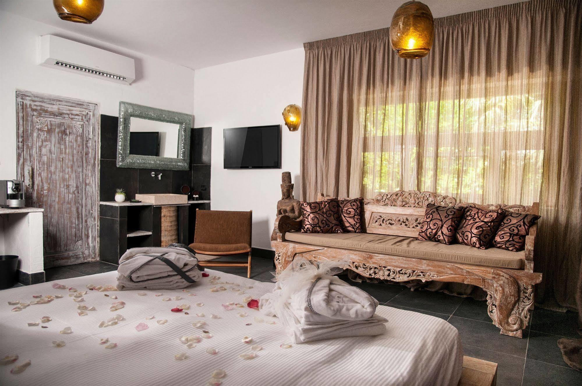 Seven Maze Charming House Bed and Breakfast Bari Eksteriør billede